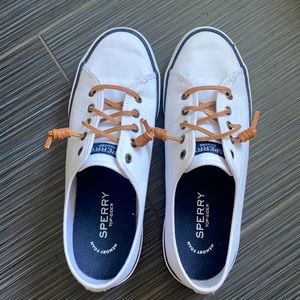Brand new sperry sneakers